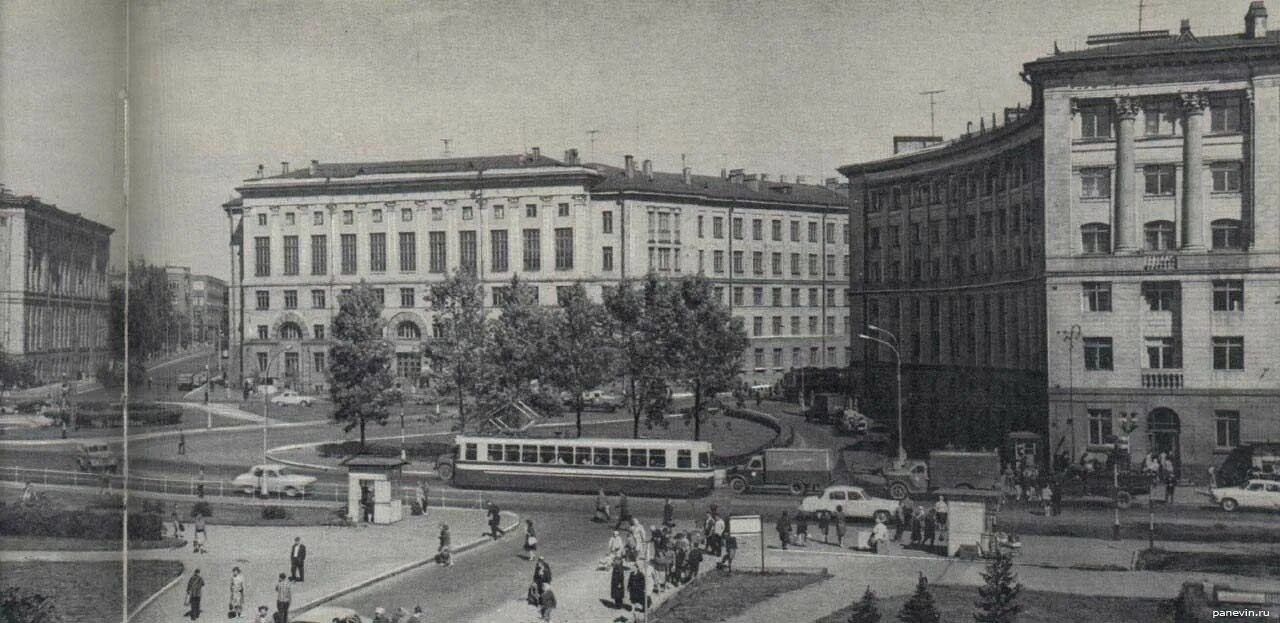 Светлановский проспект 79 спб. Светлановская площадь спб. Светлановский завод спб. Светлановский проспект 121к1. Петербург светлановский проспект.