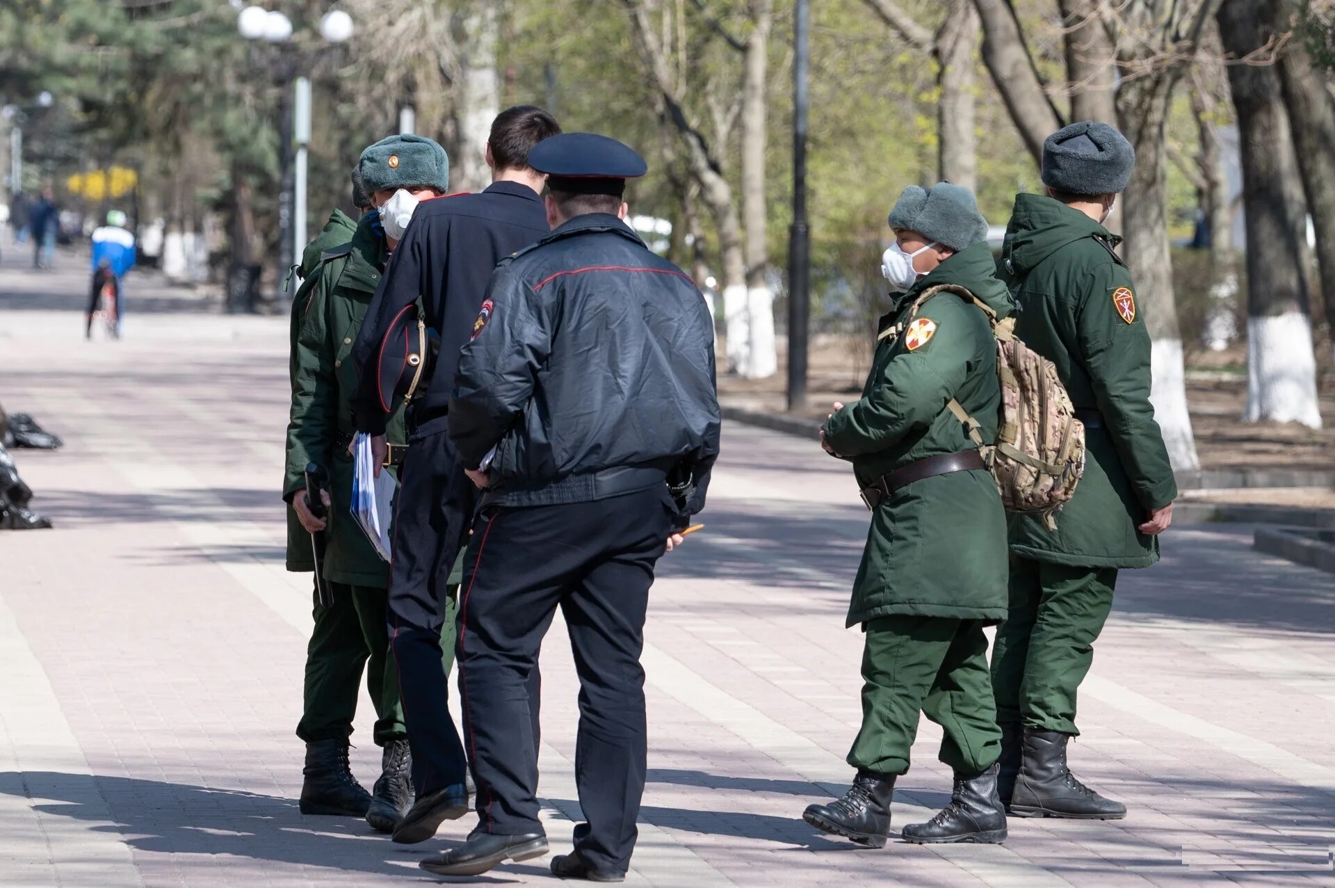 Нарушение общественного порядка военнослужащим. Усиление охраны общественного порядка.