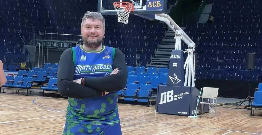 Комментатор андронова. Роман скворцов комментатор. роман скворцов матч тв комментатор. дмитрий лукашов матч тв. комментатор баскетбол скворцов.