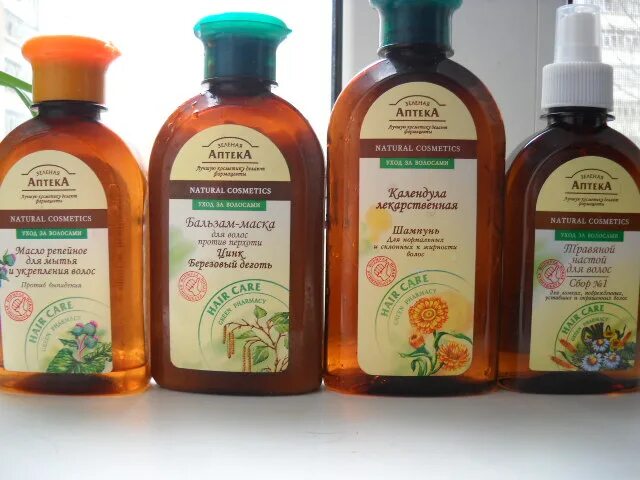 шампунь с корнем лопуха. лучшие шампуни для жирных волос. шампунь в аптеке. зелёный шампунь от перхоти в аптеке. фирма зеленая аптека шампунь.