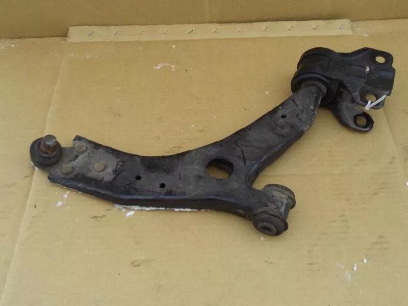 передний рычаг фокус 3. передний рычаг фокус 3. 09. рычаг форд фокус 3. рычаг передний правый форд фокус 3.