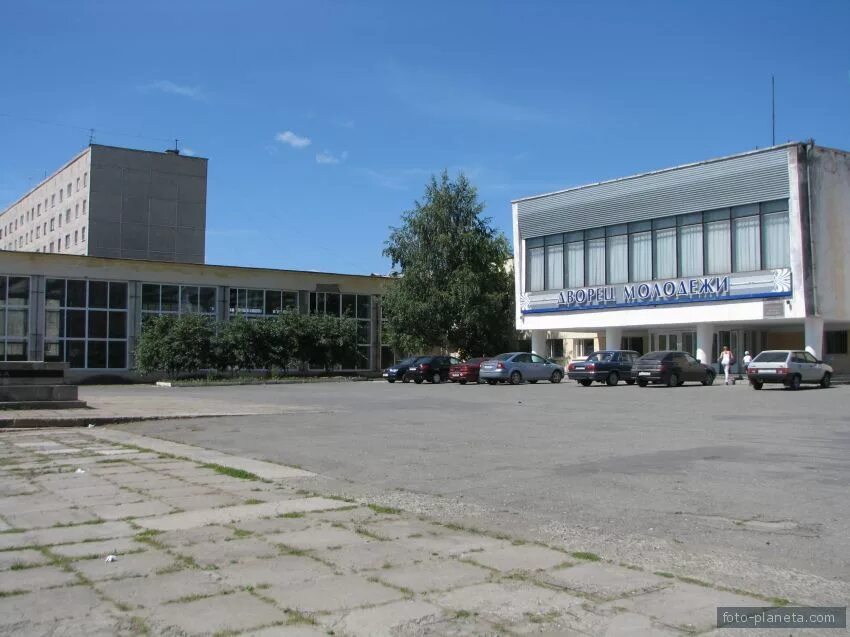 Сайт гдтю нижний. Городской дворец молодежи Нижний Тагил. Городской дворец молодёжи Пархоменко Нижний Тагил. Пархоменко 37 Нижний Тагил дворец молодежи. Дворец культуры Юбилейный Нижний Тагил.