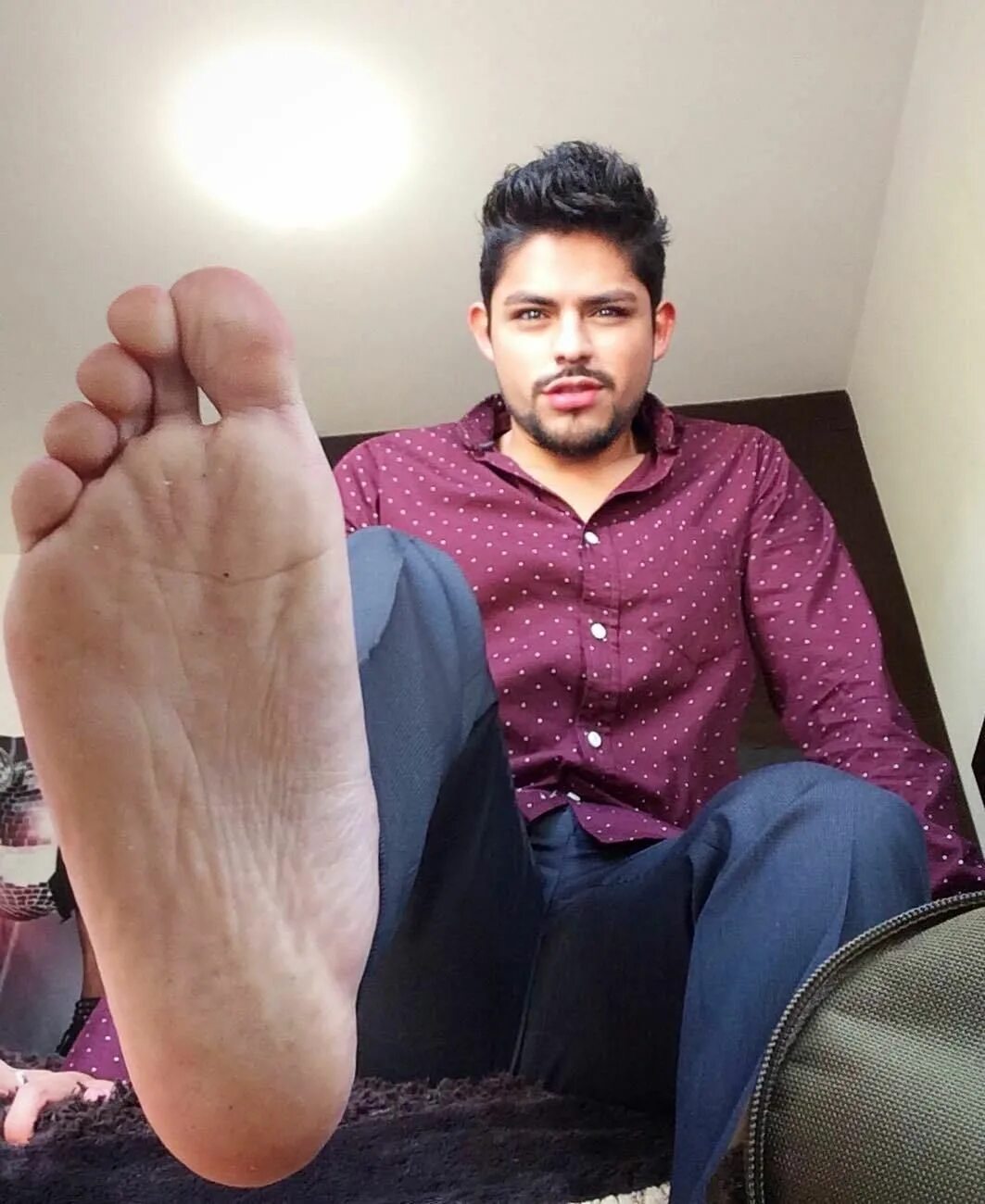 Master feet. Парень Альфа Феет. Парень фут Альфа. Alpha Master feet. Молодые парни футфетиш.