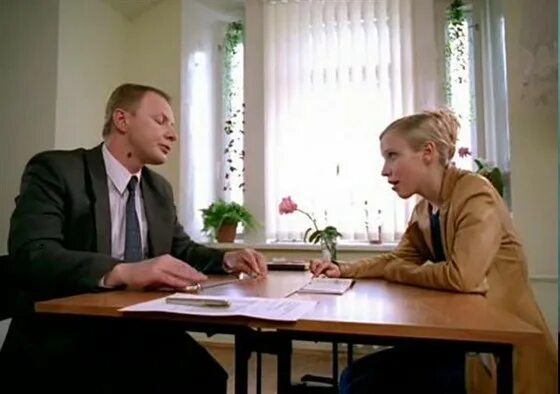 В сериале "Первокурсницы" снялись Анна Уколова, Людмила Артемьева и Ян Цапник - 