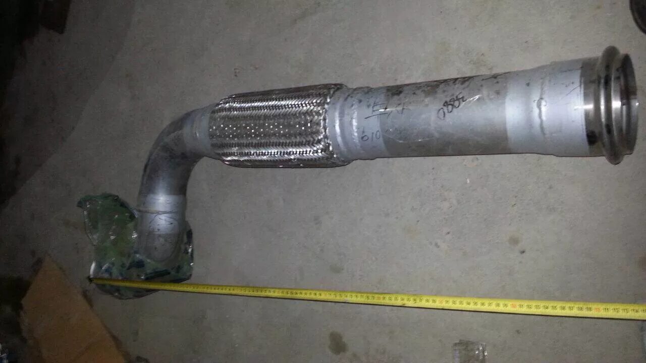 Гофра глушителя мерседес мп1. Гофра выпускного коллектора. Выхлопная система тойота авалон. 1843289 гофра глушителя. Гофра выпускного коллектора уаз.