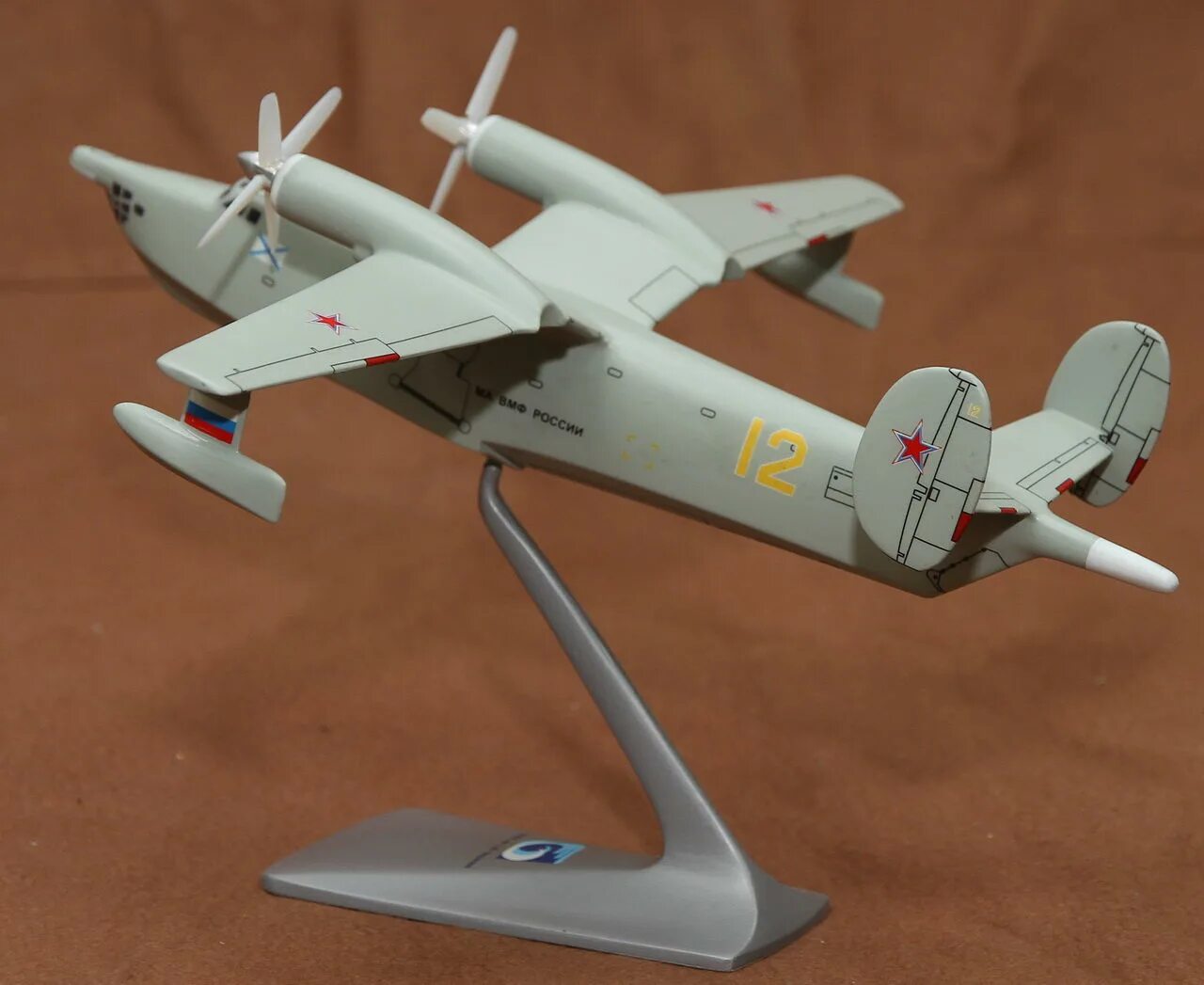 Бе-12 1/72. Бе 12 сборная модель. Модель бе-12 чайка. Бе 12 сборная модель. Modelsvit 1/72.