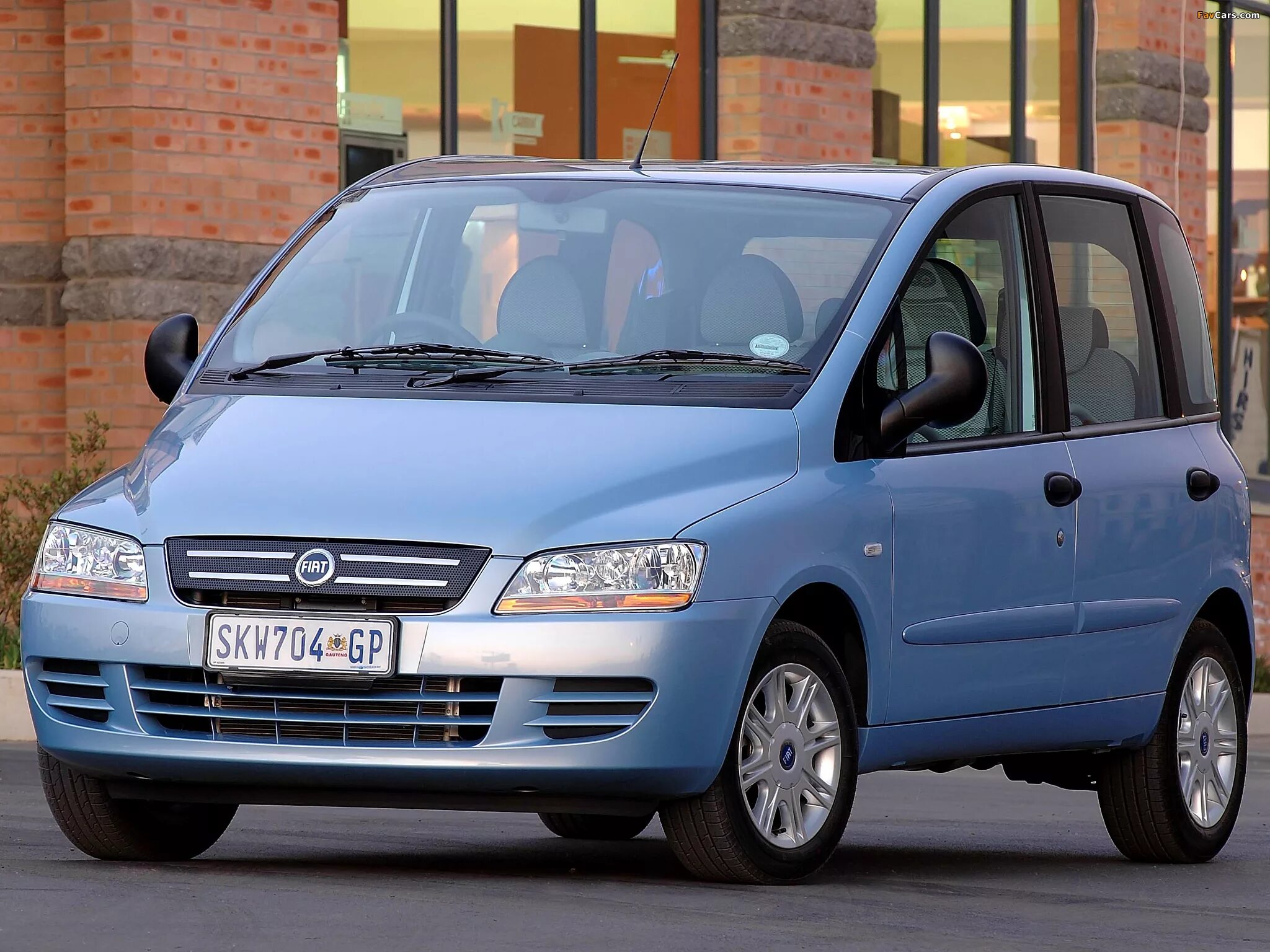 Fiat multipla. Фиат мультипла 2004. fiat multipla 2010 год. fiat multipla рестайлинг 2004. фиат мультипла 2003.