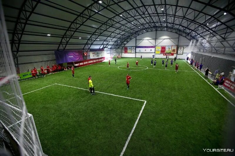 футбольный манеж ростов на дону.