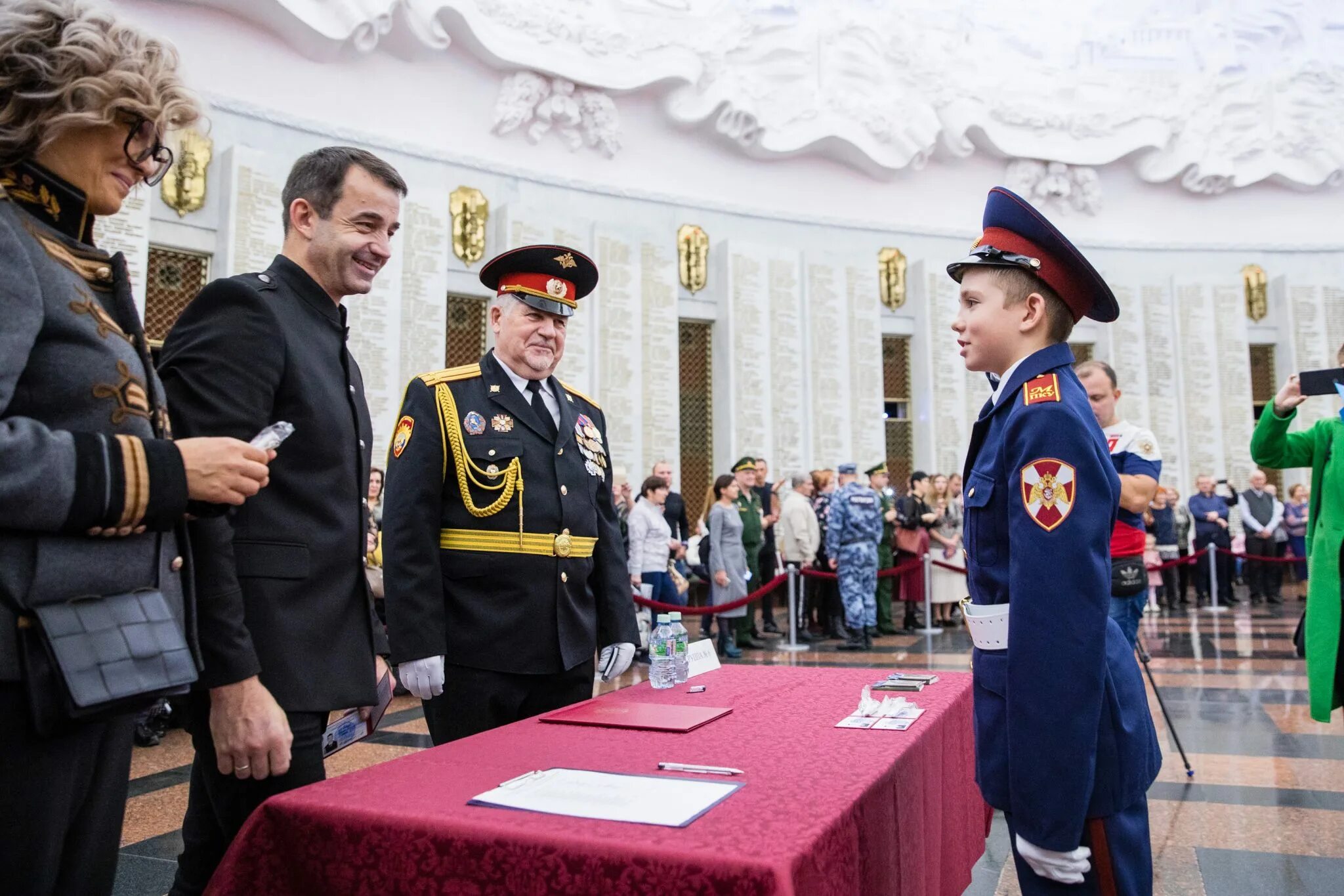 Кадетский класс президентский. Московское президентское кадетское училище имени Шолохова. Московское кадетское училище ВНГ имени Шолохова. Кадеты Шолохова Москва. Президентского кадетского училища им.Шолохова.