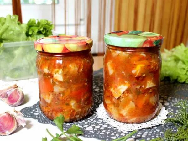 Рагу с патиссонами. Патисон мариновый. Патиссоны с чили. Патиссоны вареные. Патиссоны в тарелке.