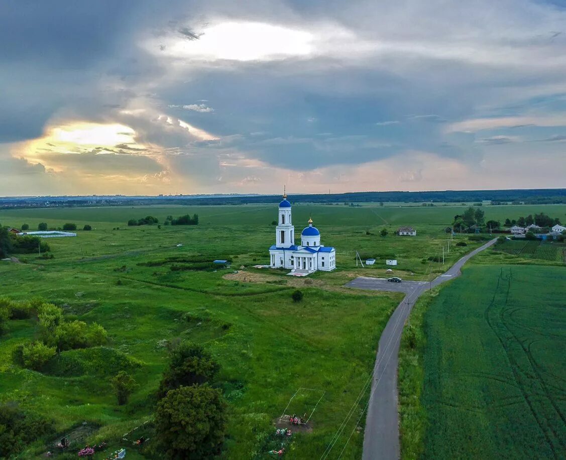 Погода в долгих будах. Букреевка Курский район храм. Курская Курская область. Курск село Капыстичи. Курский район (Курская область).