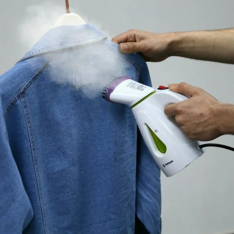 Чем можно очистить куртку. Парогенератор Garment Steamer. Отпариватель Гармент стимер. Парогенератор ручной для одежды. Пароочиститель для одежды.