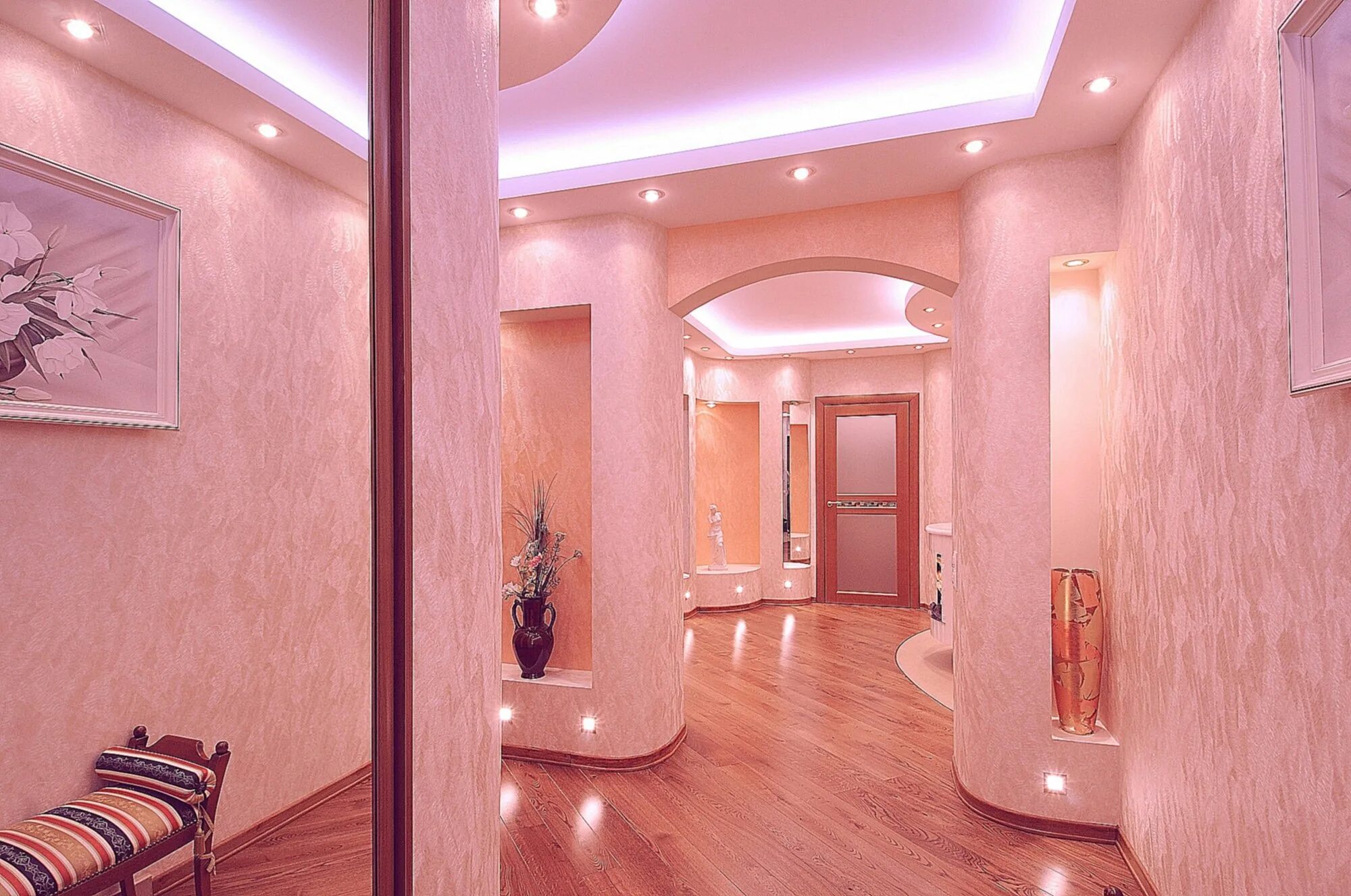Штукатурка в коридоре квартиры. Венецианская штукатурка в коридоре. Декоративная штукатурка в интерьере прихожей. Короед в коридоре. Декоративная штукатурка в коридоре квартиры.