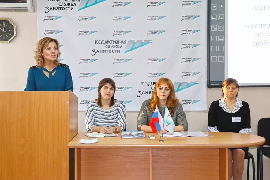 продавец в кондитерский магазин. продавец кондитерских изделий. работа от прямых работодателей бийска сегодня. подработка город бийск. работа в бийске вакансии.