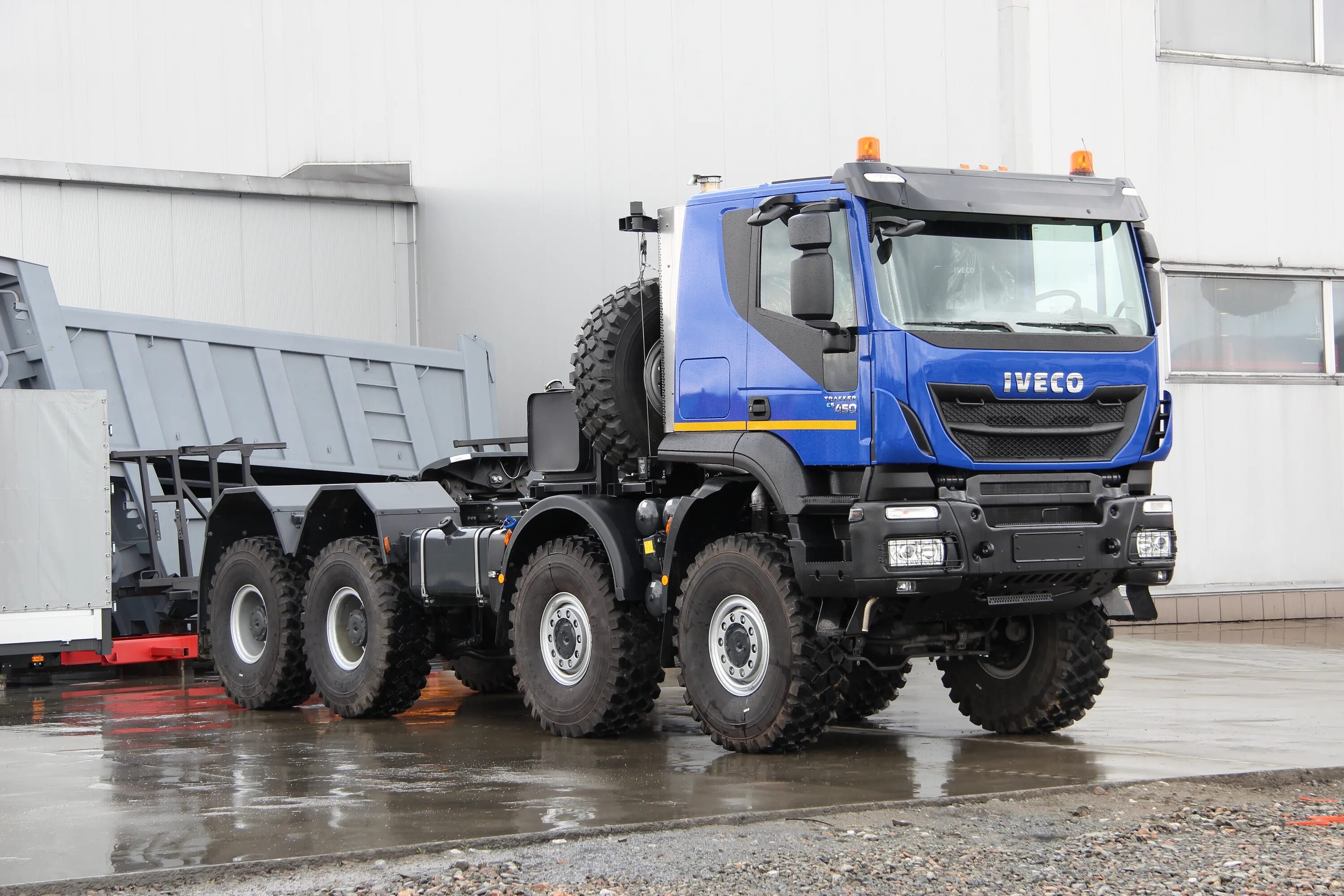 Iveco-AMT 733910. Ивеко 8х8 тягач. Седельный тягач Ивеко АМТ 733910. Седельный тягач Iveco-Trakker / Ивеко-АМТ 733910. Купить тягач вездеход