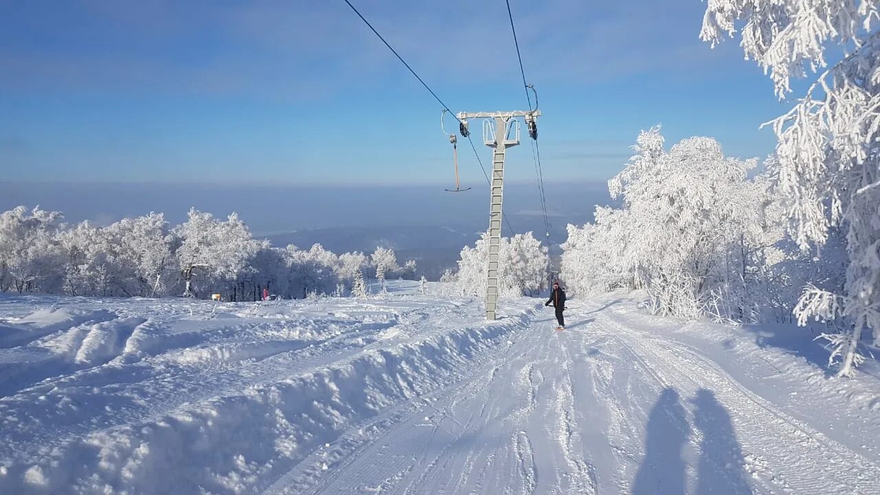 Город аша аджигардак. Курорт аджигардак аша. Горнолыжка аша аджигардак. Аджигардак горнолыжный где находится. Аджигардак горнолыжный комплекс.
