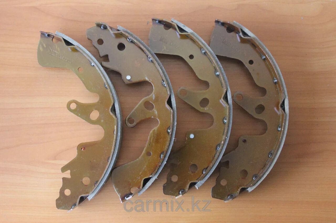 Тормозные колодки задние гранд. 53200-65j02. Тормозные колодки задние гранд. Тормозные колодки задние гранд. Задние колодки гранд витара.