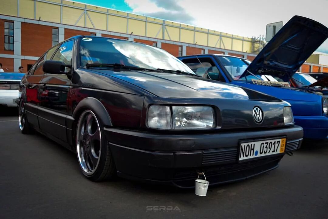 Passat b3 тюнинг. Volkswagen passat b3 седан стенс. passat b3 черный. volkswagen passat b3 седан черный. volkswagen passat b3 ржавая.