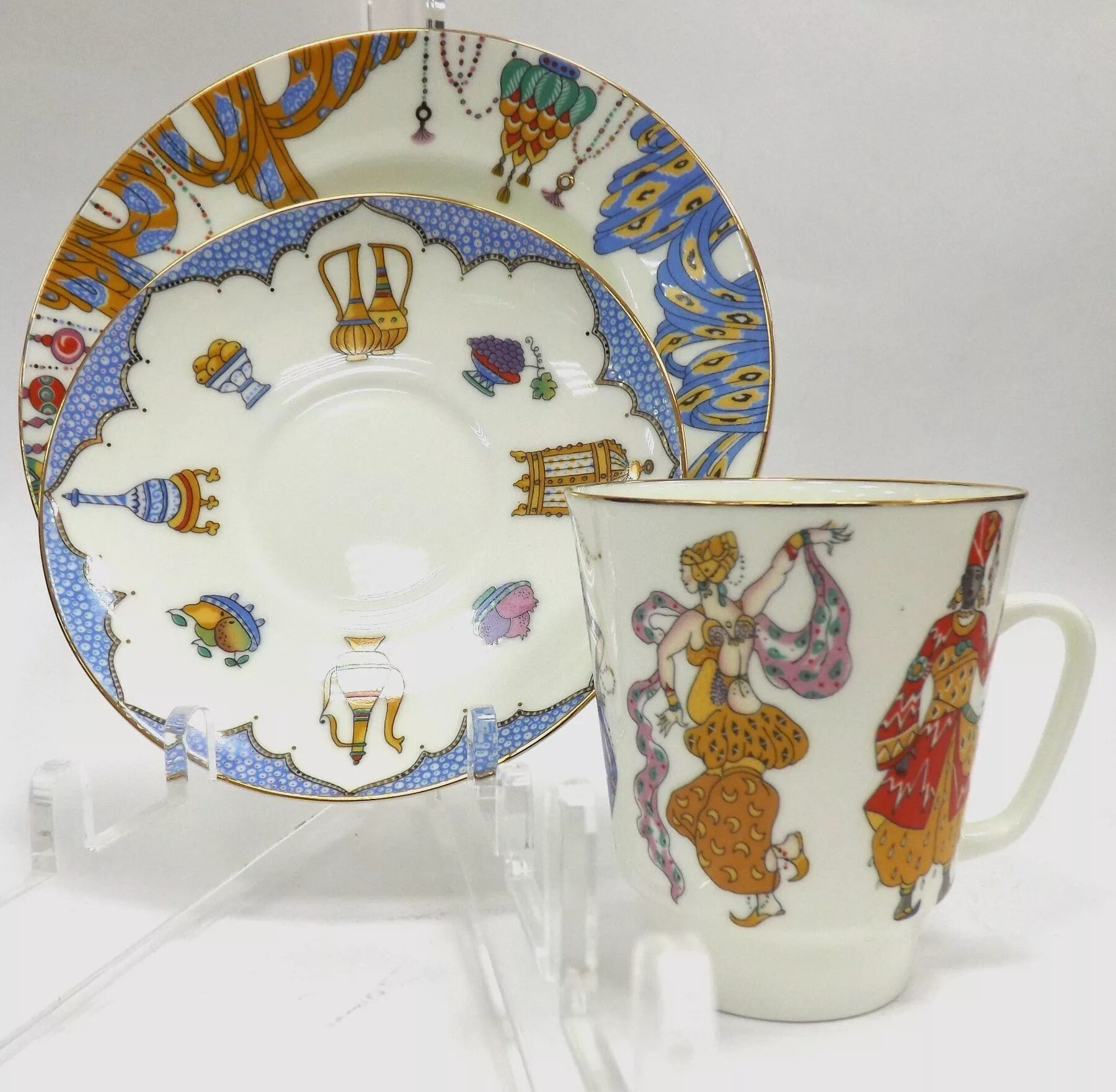 Фарфор ломоносовского завода кобальтовая сетка. Сервиз арабесковый ифз. Питерский фарфоровый завод. Питерский фарфоровый завод. Питерский фарфоровый завод.