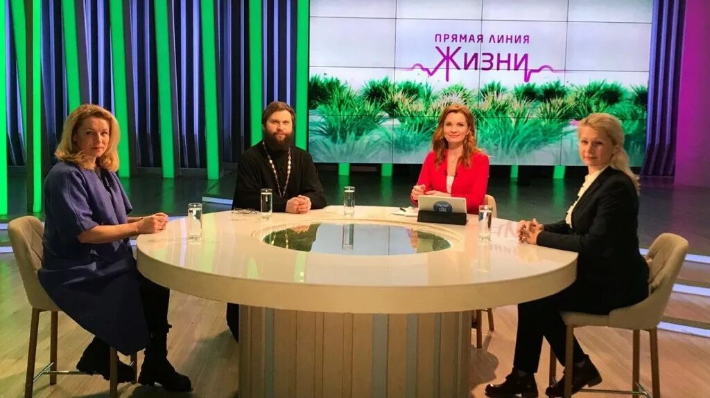 Спас телеканал программа. Прямая линия жизни спас. прямая линия жизни телеканал спас. канал спас мария. адвокат спас.