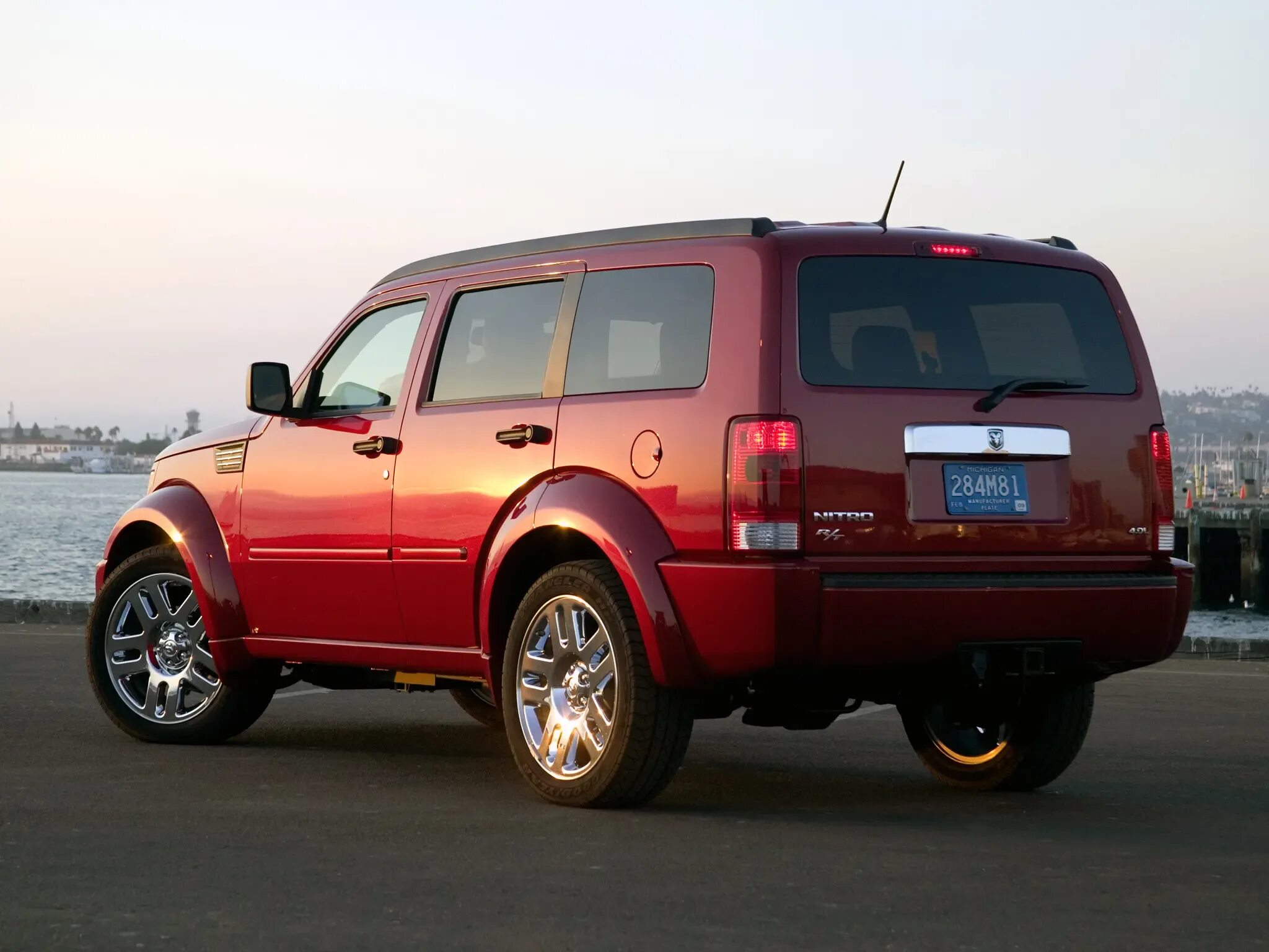 Dodge nitro. Dodge Nitro r/t. Dodge Nitro 2012. Dodge Nitro 4.0.