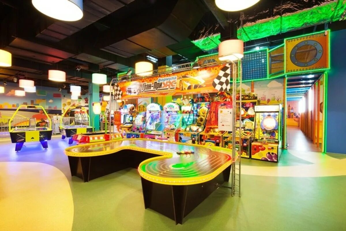 детские игровые автоматы. москва парк космик. игровые автоматы для детей развлекательный центр москва. парк развлечений «космик белая дача».