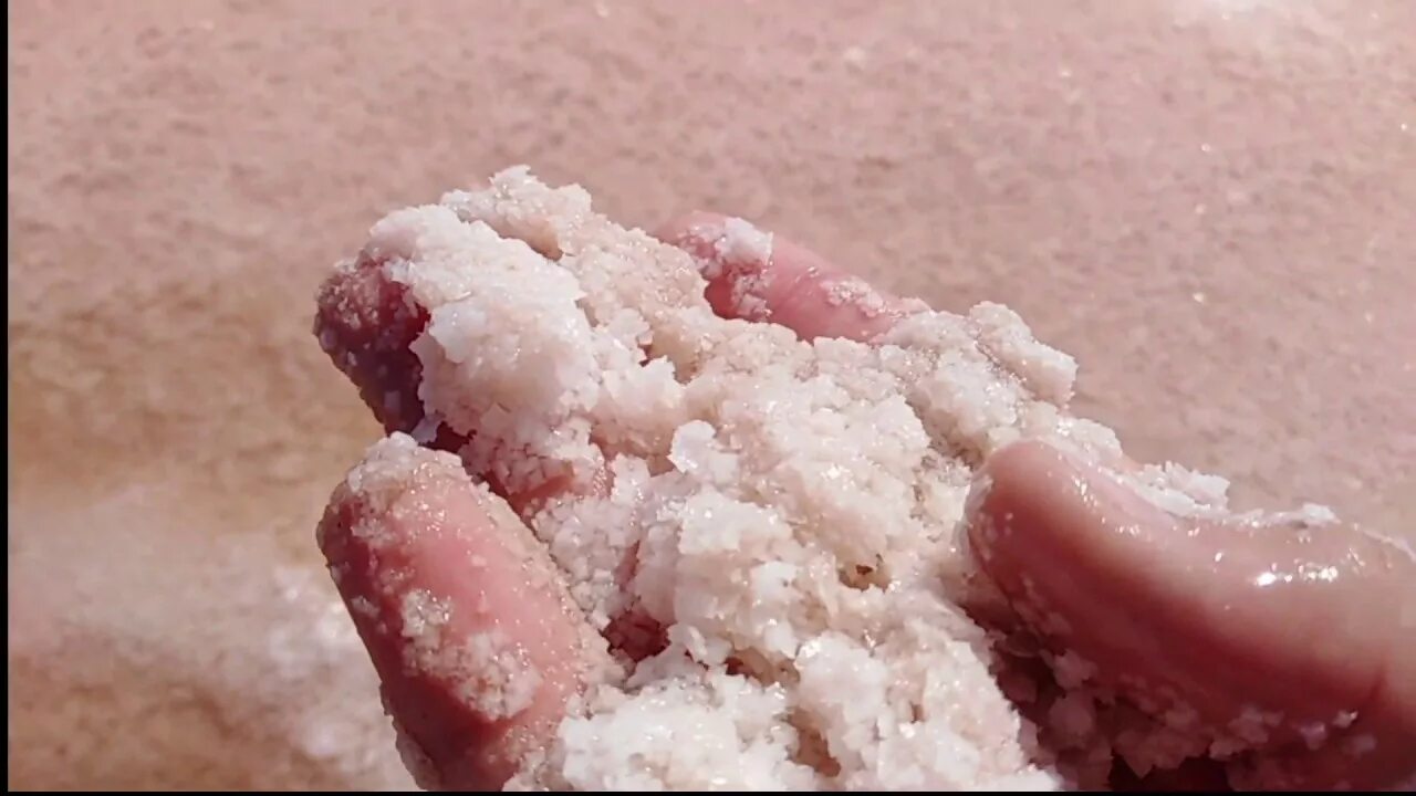 Соль земли. Соль с розового озера. Соленая корка. Снежная пыль. Рыба в соли.
