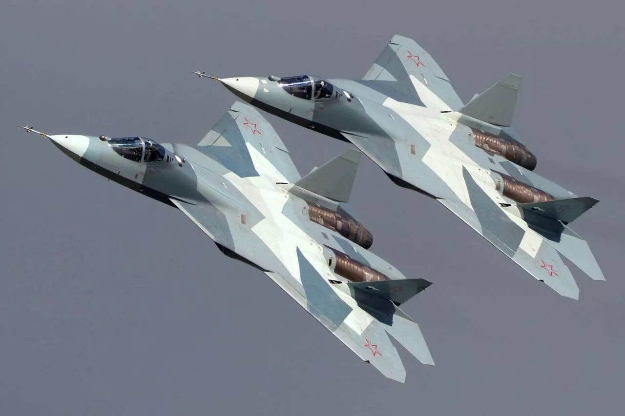 Су-57 истребитель. Пак фа т-50 су-57. Самолет т50 пак фа камуфляж. Пак фа су 57. Новые т 50.