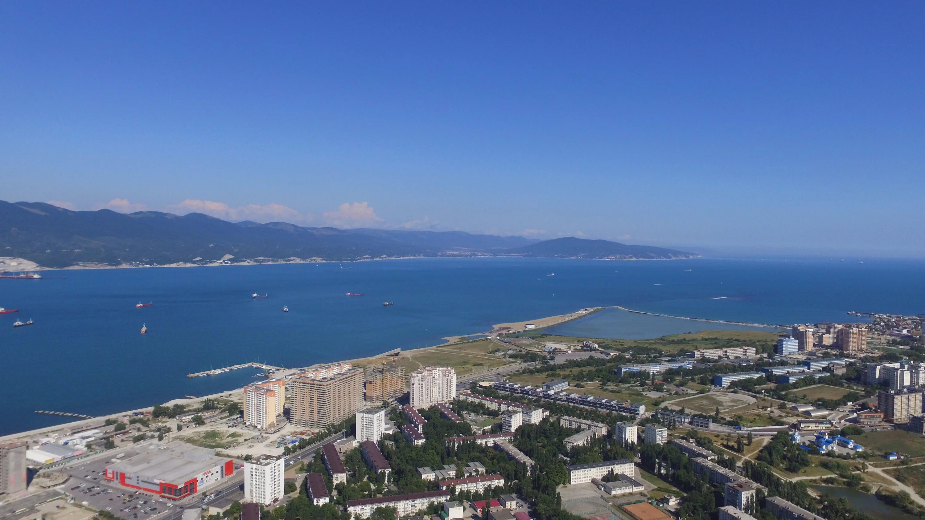 Новороссийск / Novorossiysk. Море и горы Новороссийск. Виды Новороссийска. Новороссийск / Novorossiysk вид сверху. Южный край центр