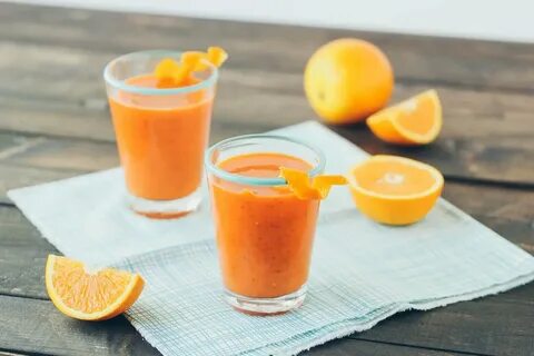Апельсиновый сок из 3 апельсинов