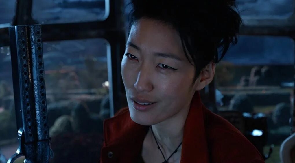 Хроники хищных городов фильм 2018 постер. Хроники хищных городов фильм 2018 города. Хроники хищных городов фильм эстер. Хроники хищных городов эстер шоу. Эстер шоу хроники хищных.