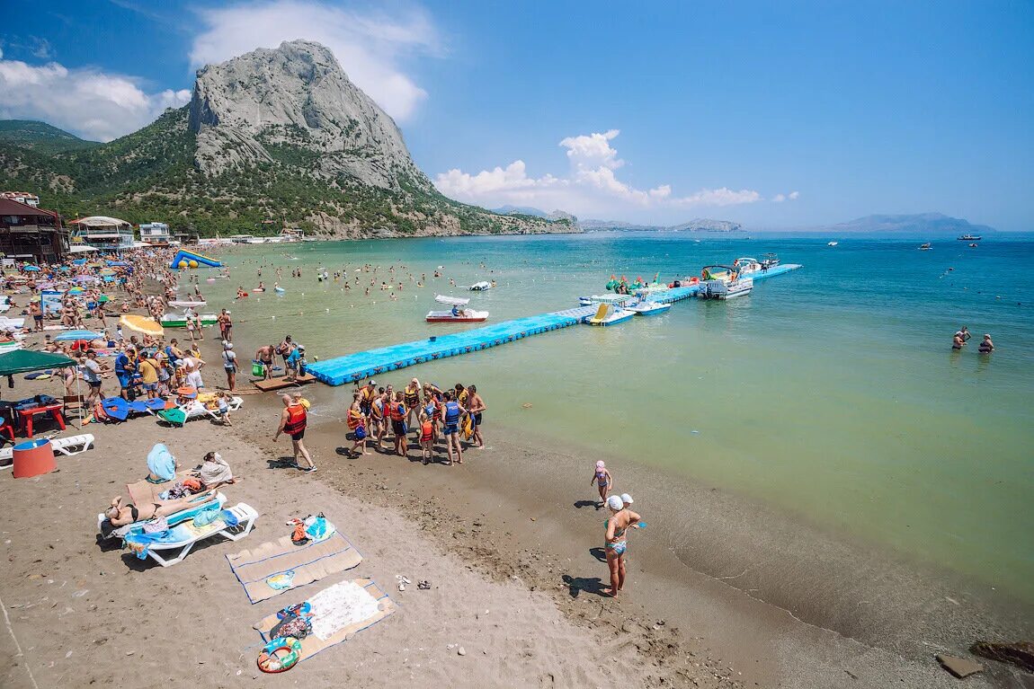 Форос крым пляж. Пляж лягушка в алупке. Фиолент судак пляж. Пляж арзы судак. Пляж судак 2022.