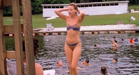 Elizabeth Banks in Wet Hot American Summer (2001). 