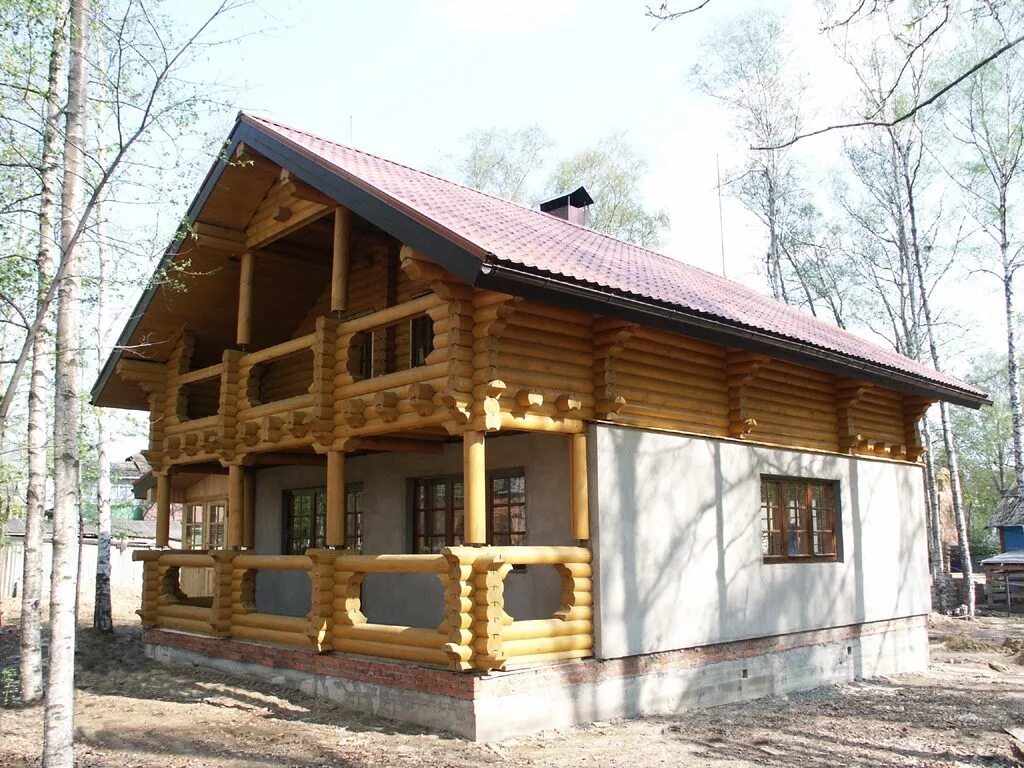 Дом комбинированный кирпич дерево. Дом 200кв в стиле шале. Дом комбинированный кирпич дерево. Деревянный дом с высоким цоколем. Срубный норвежский дом.