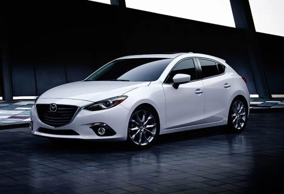 Mazda3 компакт-кар. Mazda 3 2014. Мазда 3 2016 белая. Mazda 3 2017 белая. Mazda axela 2019