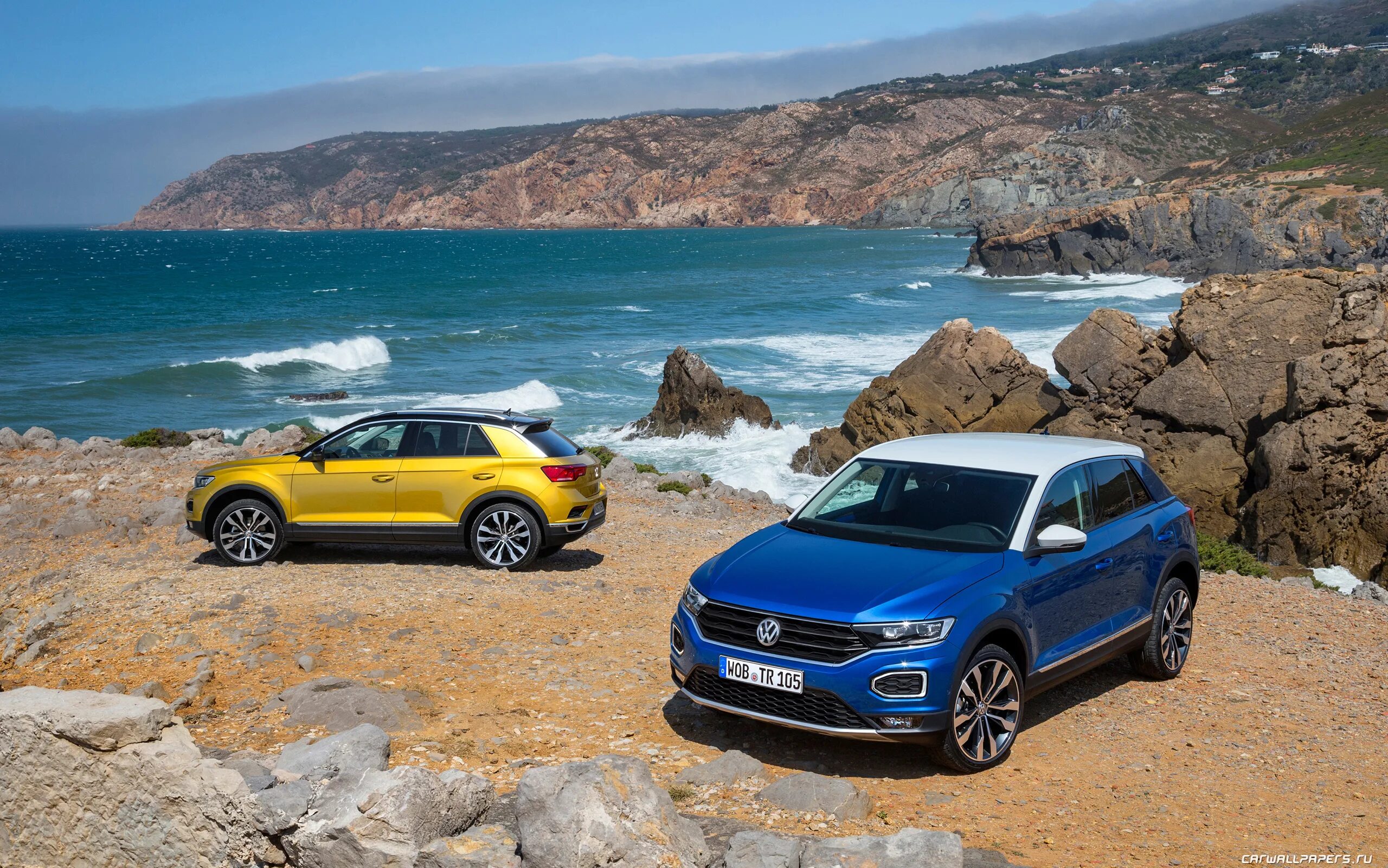 Volkswagen крыму. T-Roc. Фольксваген Тирок. Volkswagen t-Roc салон. Фольксваген т-рок 2019.