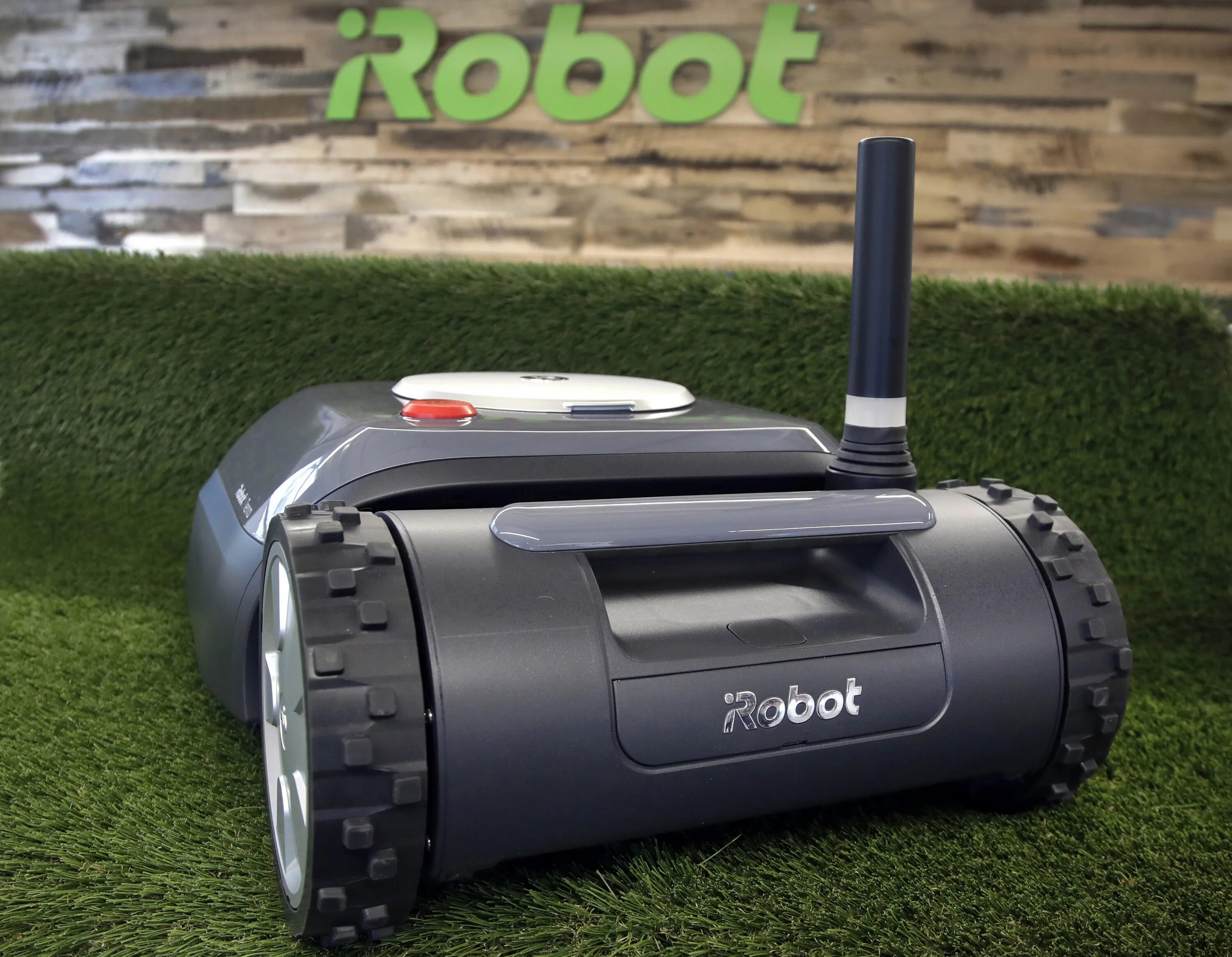 Робот пылесос rombica myrobot fly. Автономные газонокосилки. терра робот. autonomic robot lawn mower. amazon announces $1.7 billion acquisition of irobot.