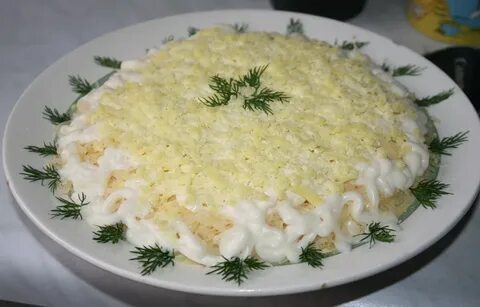 Слоеный салат с печенью трески рецепты