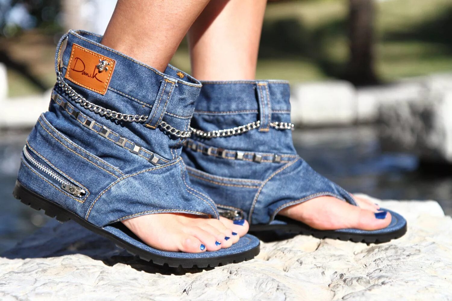 Обувь Мустанг сабо джинсовые. Обувь джинсовая женская летняя. Джинсовые летние ботинки. Джинсовые босоножки. Джинсовая обувь купить