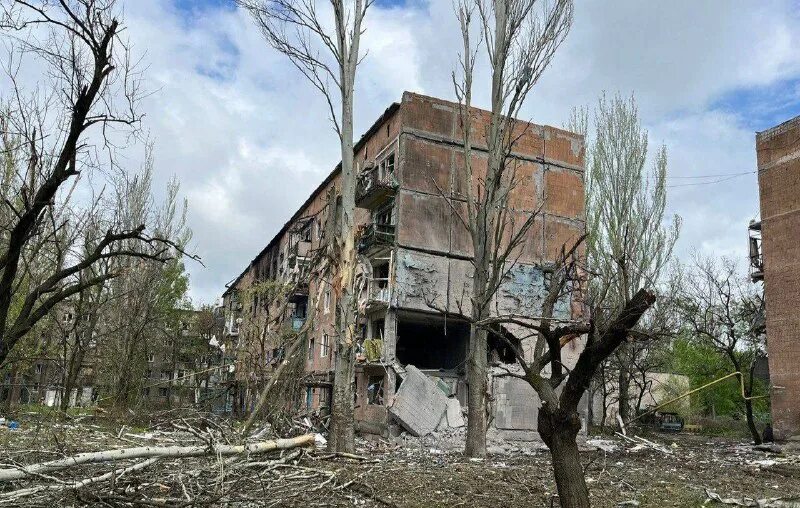 Авдеевка донецкая что происходит сейчас. Авдеевка донецкая что происходит сейчас. Авдеевка. Авдеевка донецкая что происходит сейчас. Донецк многоэтажки.