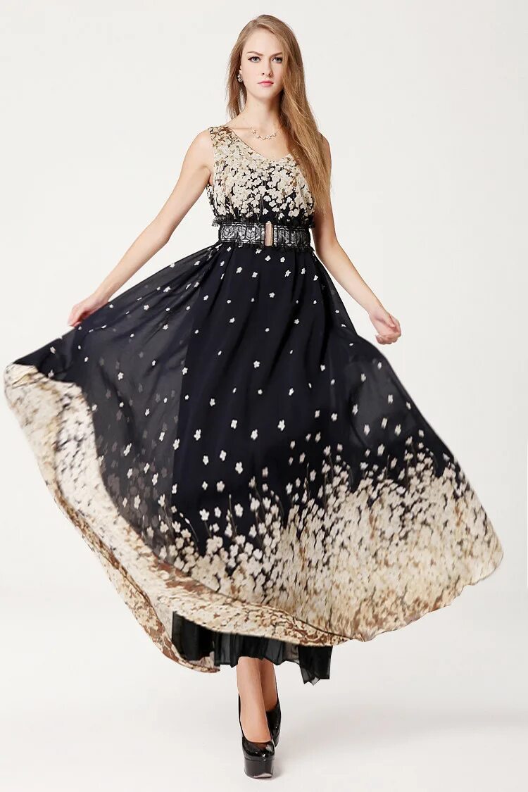 летнее шифоновое платье макси а-силуэт. платье женское длинное до щиколотки. модель в красном платье. анна линникова в красном платье. платье до пят.