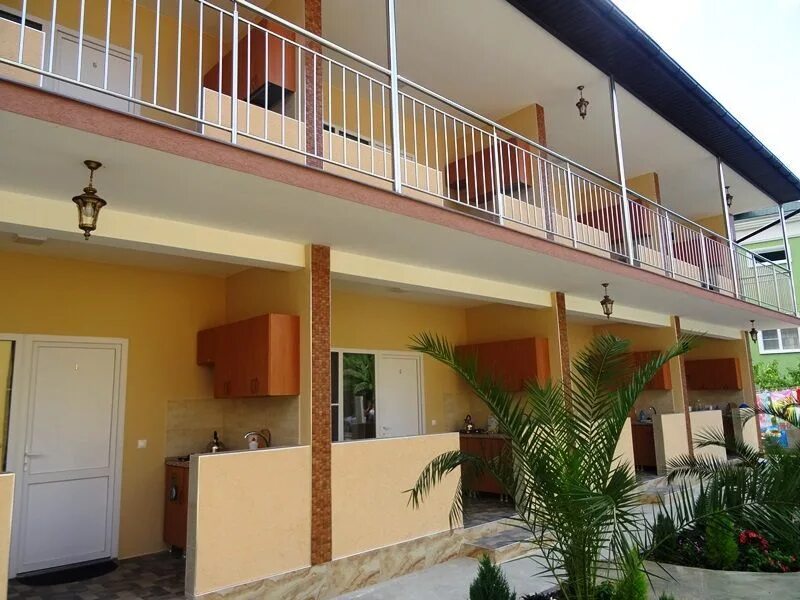 Жилье в лоо 2022. Лоо головинка. Лоо улица жигулевская. Лоо без посредников. Декабристов 50 лоо гостевой дом.