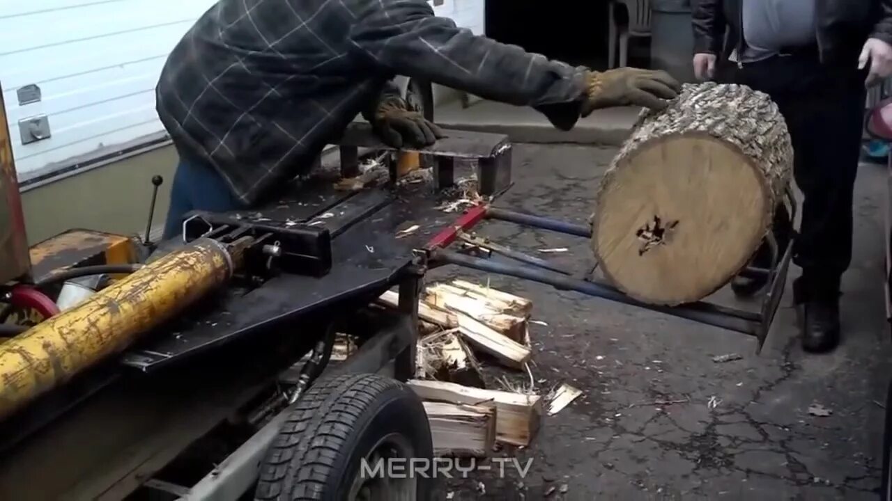 Канал самоделки видео. Гаражные умельцы. Гаражные умельцы Кулибины. Изобретения умельцев. Самоделки изобретения.