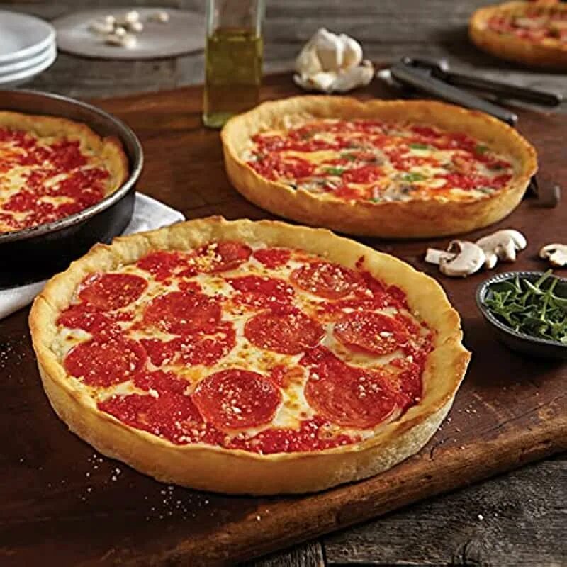 Пицца мясное плато. Deep dish pizza herr's. Пицца барбекю. Deep dish 9 pizza tower. Пицца дип диш в москве.