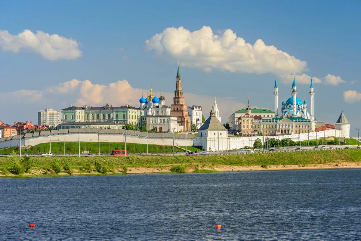 Казанский Кремль Татарстан. Панорама Кремля Казань. Казань третья столица России. Казанский Кремль Казань достопримечательности