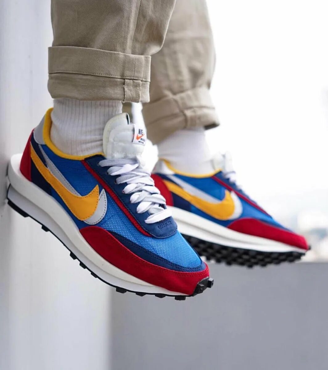 Sacai x nike