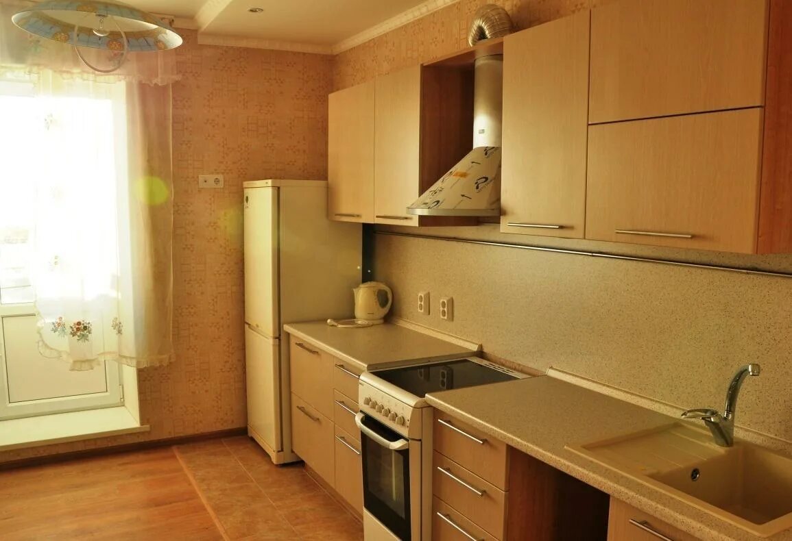 Квартиры в тюмени. Квартира под тюменью. Дешевая квартира. 2 комн тюмень. Даудель by 3452 hotels.