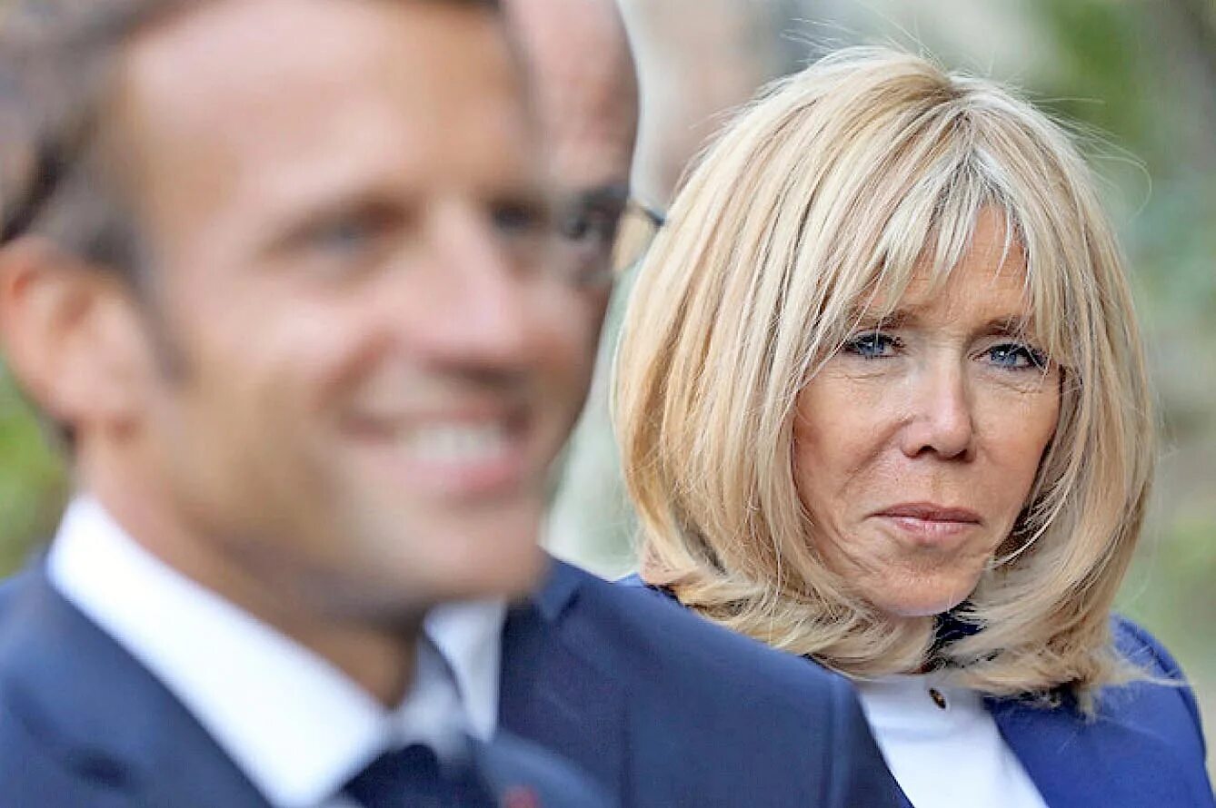 Брижит макрон 2022. Эммануэль макрон в молодости бокс. Бриджит макрон трансгендер. Сколько лет макрону сейчас. Президент франции макрон дети.