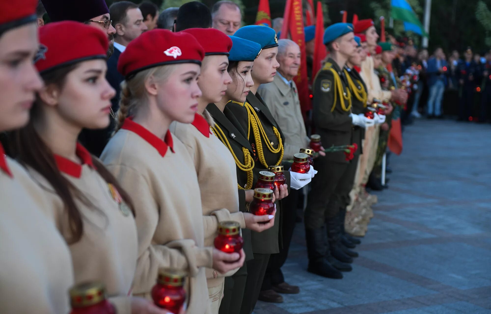 Патриотизм молодежи. Патриотическое воспитание молодежи. Воспитание патриотизма у молодежи. Военно-патриотическое воспитание.