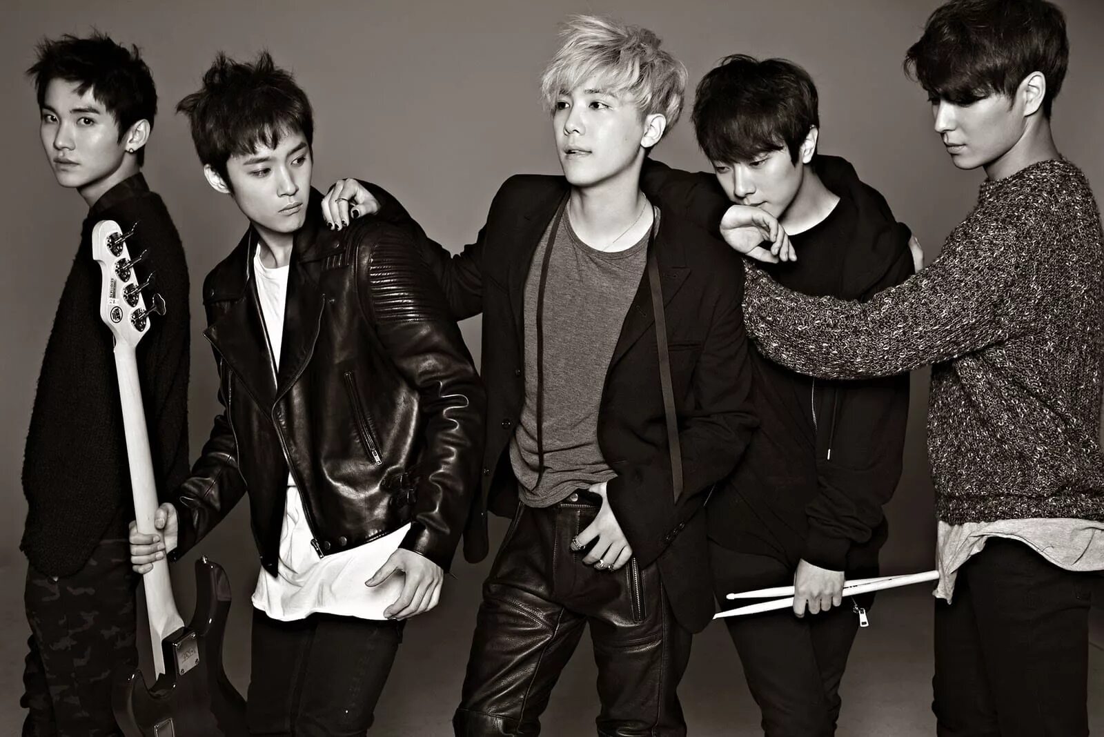 Айленд группа. Группа ftisland корея. группа фтисланд. группа ftisland участники. корейские мужские группы k-pop rok.